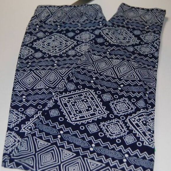 Reg One Size Blue White Inflection Tribal Buttery Soft Leggings - Picture 1 of 2